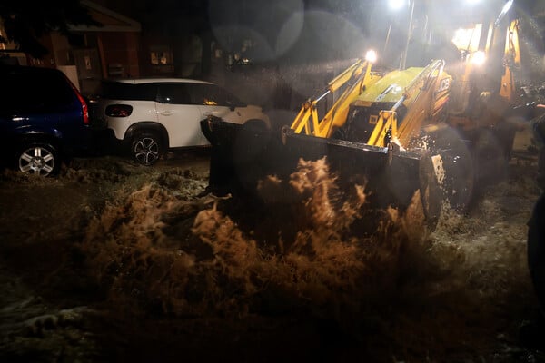 ΓΛΥΦΑΔΑ ΚΑΚΟΚΑΙΡΙΑ ΖΗΜΙΕΣ ΝΕΚΡΗ