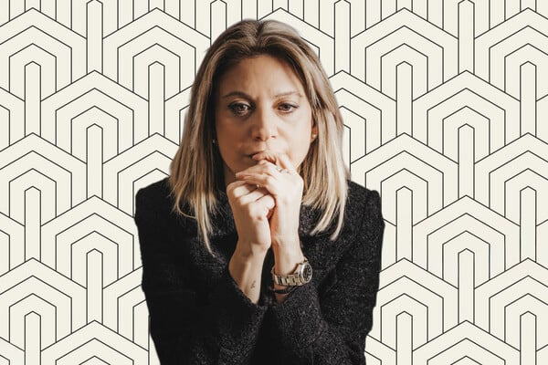 Αναζητώντας πολιτικούς σωτήρες