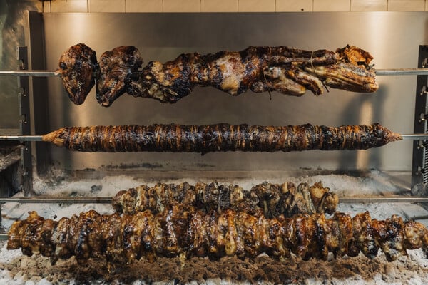 Στην ταβέρνα του Σπανού 