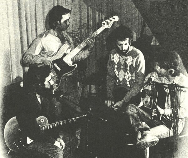 Οι electro και ροκ δίσκοι του Λουκά Θάνου και των Carma, από το μέσο των 80s, κυκλοφορούν ξανά