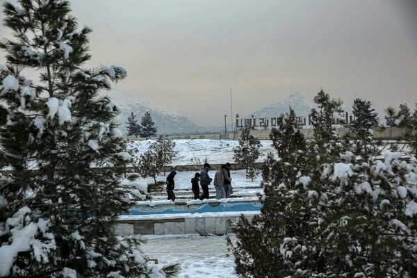 ΑΦΓΑΝΙΣΤΑΝ ΝΕΚΡΟΙ ΚΑΚΟΚΑΙΡΙΑ ΧΙΟΝΟΠΤΩΣΗ