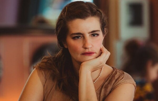 ΜΑΡΙΑ ΚΙΤΣΟΥ ΑΓΡΙΕΣ ΜΕΛΙΣΣΕΣ ΧΡΗΜΑΤΑ ΤΗΛΕΟΡΑΣΗ