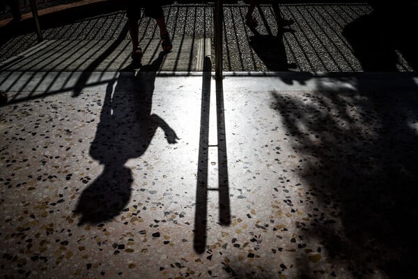 ΣΕΡΡΕΣ ΚΑΘΗΓΗΤΡΙΑ ΜΑΘΗΤΗΣ ΚΑΚΟΠΟΙΗΣΗ