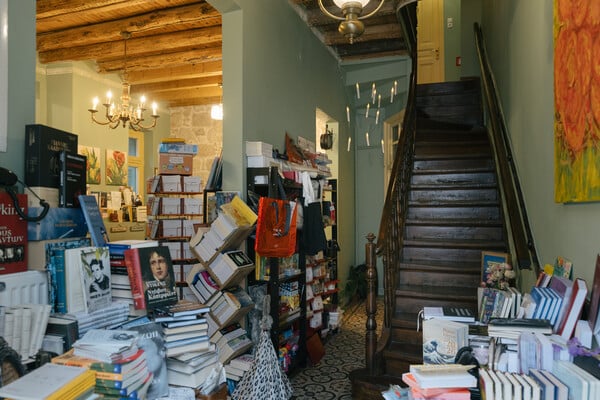  Σ’ ένα αρχοντικό του 1892 θα βρεις το πιο ήσυχο βιβλιοκαφέ