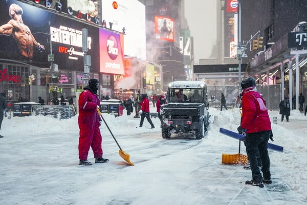 ΗΠΑ ΚΑΚΟΚΑΙΡΙΑ ΝΕΚΡΟΙ