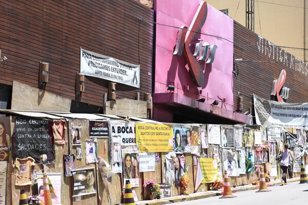 8 φορές που το πάρτι πήρε φωτιά - κυριολεκτικά