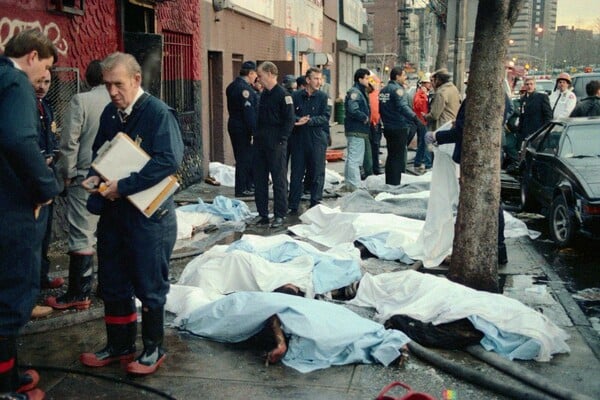 8 φορές που το πάρτι πήρε φωτιά - κυριολεκτικά