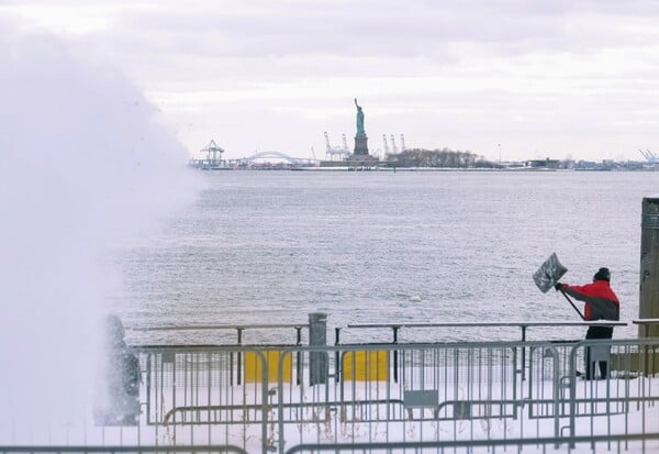 ΚΑΚΟΚΑΙΡΙΑ ΗΠΑ ΝΕΚΡΟΙ