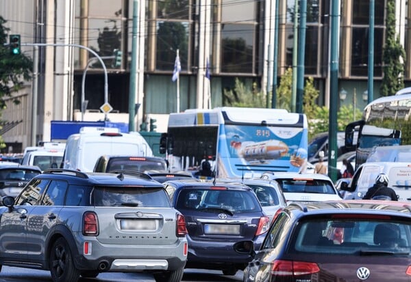 ΚΙΝΗΣΗ ΣΤΟΥΣ ΔΡΟΜΟΥΣ ΤΙ ΘΑ ΓΙΝΕΙ ΜΕΤΡΑ