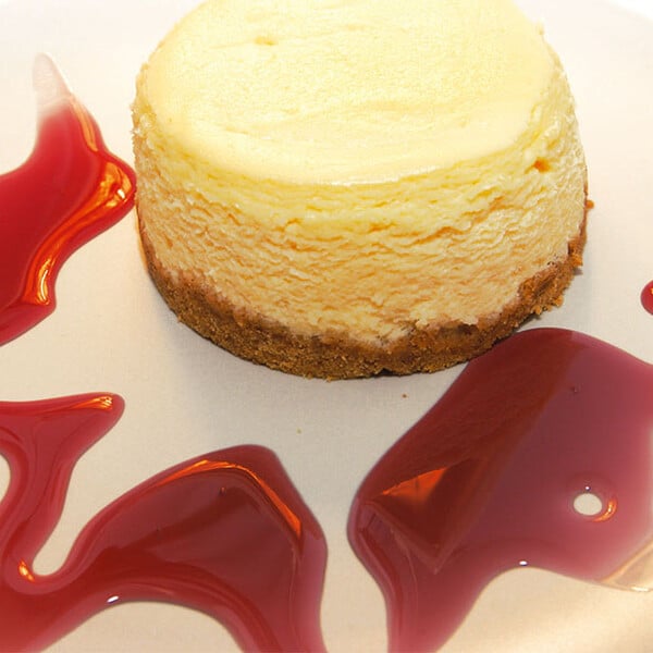 Πείτε όλοι «cheeeeesecake»! 9 σημεία στην Αθήνα όπου θα απολαύσεις το αγαπημένο γλυκό