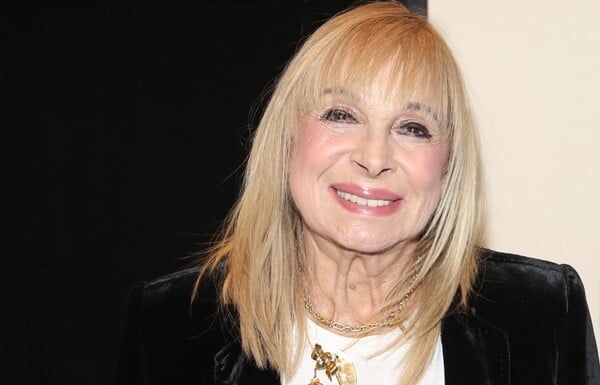 ΑΝΝΑ ΦΟΝΣΟΥ ΓΙΑΤΡΟΙ