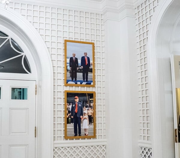 ΝΤΟΝΑΛΝΤ ΤΡΑΜΠ ΒΛΑΝΤΙΜΙΡ ΠΟΥΤΙΝ ΛΕΥΚΟΣ ΟΙΚΟΣ