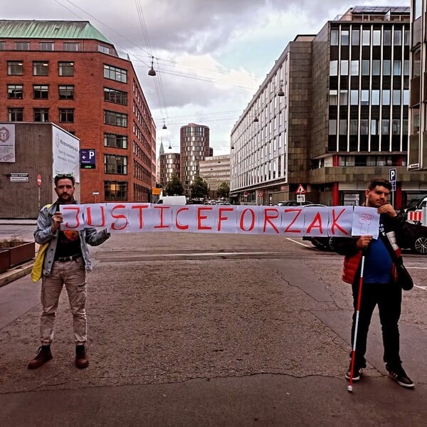 *Γίνε αυτό που είσαι, ακόμη κι αν το φοβάσαι/ από τον Πάνο Μιχαήλ