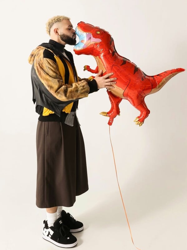 *Γίνε αυτό που είσαι, ακόμη κι αν το φοβάσαι/ από τον Πάνο Μιχαήλ