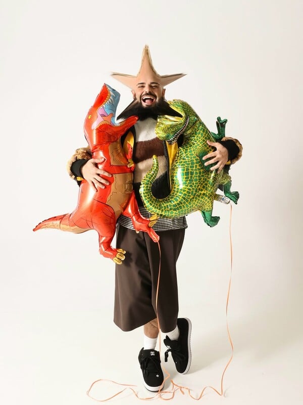 *Γίνε αυτό που είσαι, ακόμη κι αν το φοβάσαι/ από τον Πάνο Μιχαήλ