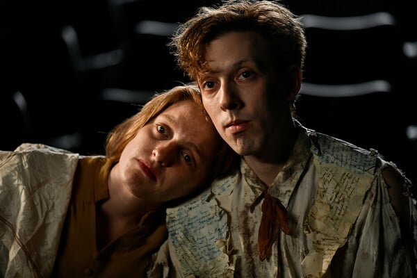 «Uchronia»: Τα ΦΥΤΑ πάνε στο Φεστιβάλ του Βερολίνου με μια κουήρ ταινία για τον Rimbaud