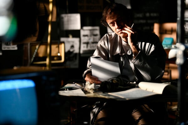 «Uchronia»: Τα ΦΥΤΑ πάνε στο Φεστιβάλ του Βερολίνου με μια κουήρ ταινία για τον Rimbaud