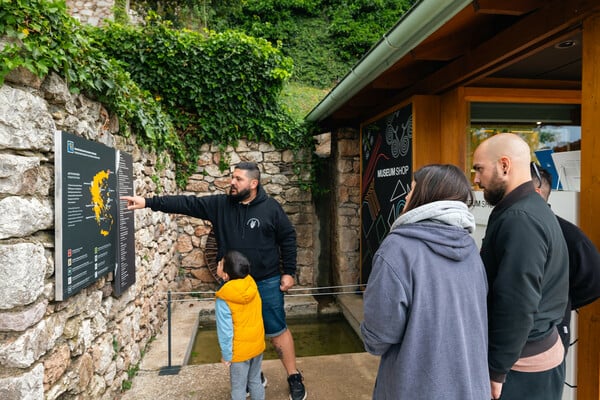 «Η ζωή στην επαρχία δεν είναι πιο εύκολη, αλλά πιο συνειδητή»