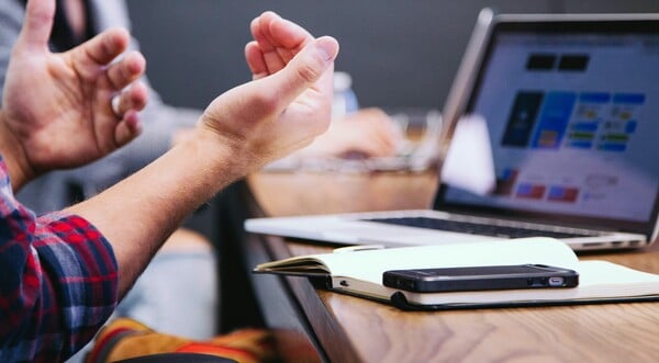 ΑΥΞΗΣΕΙΣ ΜΙΣΘΩΝ ΓΟΝΕΙΣ