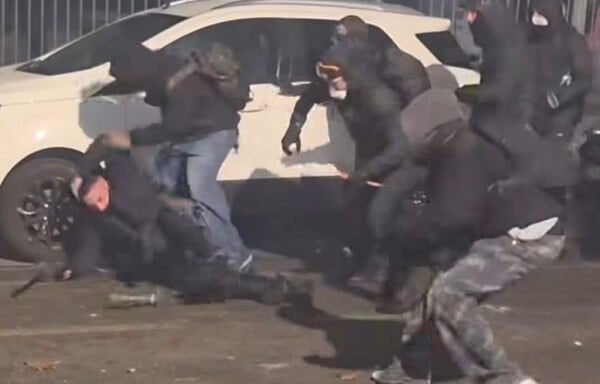 ΤΟΡΙΝΟ ΕΠΕΙΣΟΔΙΑ ΔΙΑΔΗΛΩΤΕΣ ΑΣΤΥΝΟΜΙΚΟΙ ΣΦΥΡΙ