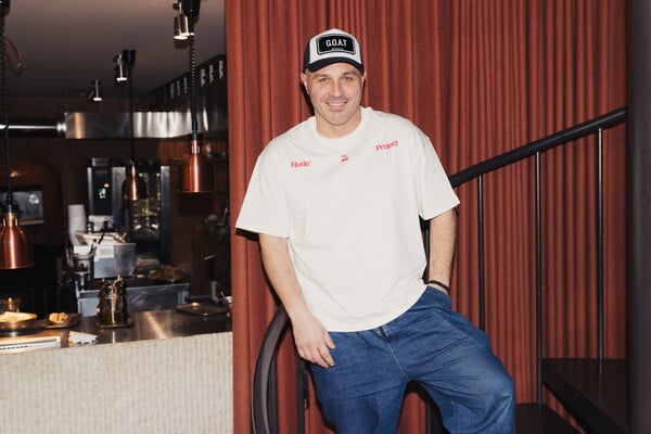 Όταν το φαγητό γίνεται μνήμη: Ο σεφ Θάνος Φέσκος και η επιστροφή στην ουσία