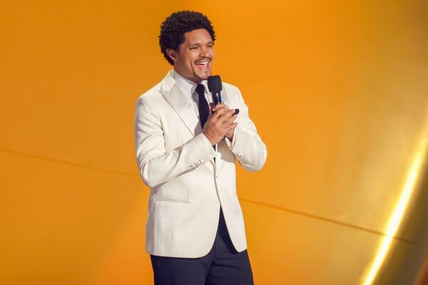 GRAMMY 2026 ΤΡΕΒΟΡ ΝΟΑ NICKI MINAJ