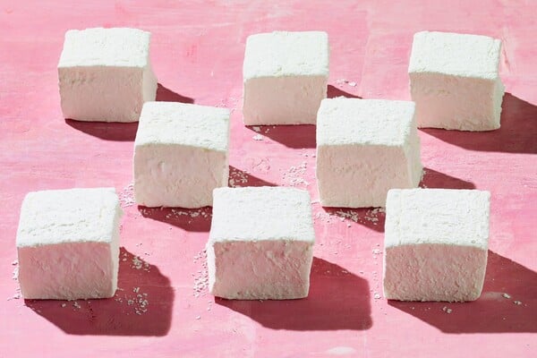 Είναι τα viral σπιτικά marshmallows η απόλυτη μαντσίλα του ίντερνετ;