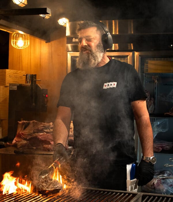 O Agrios The Dirty Butcher