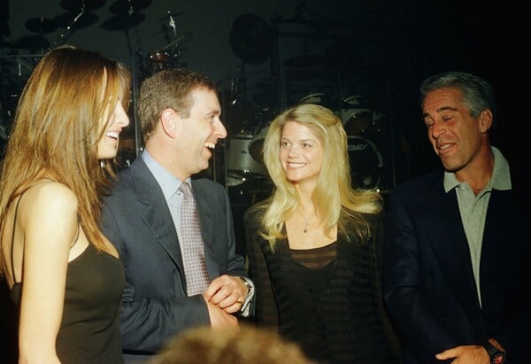 Πρίγκιπας Άντριου-Τζέφρι Έπσταϊν: Φέρονται να ζήτησαν από χορεύτρια ερωτική συνεύρεση και με τους δύο