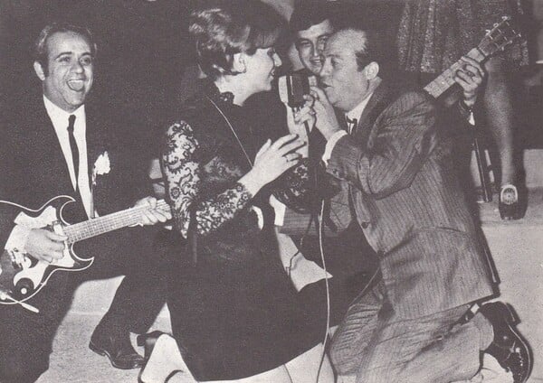 Χρηστάκης: Ένα μεγάλο λαϊκό άστρο, που άναψε και έσβησε στο πι και φι