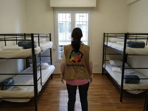 Άστεγοι της Αθήνας: Ποιοι είναι και ποιος νοιάζεται;