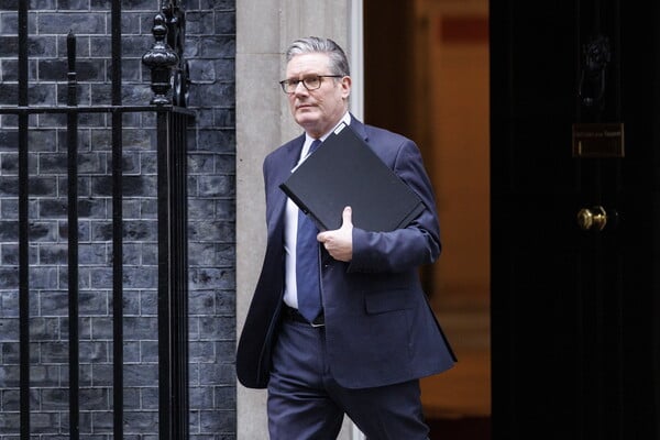 ΚΙΡ ΣΤΑΡΜΕΡ ΠΙΤΕΡ ΜΑΝΤΕΛΣΟΝ ΤΖΕΦΡΙ ΕΠΣΤΑΪΝ