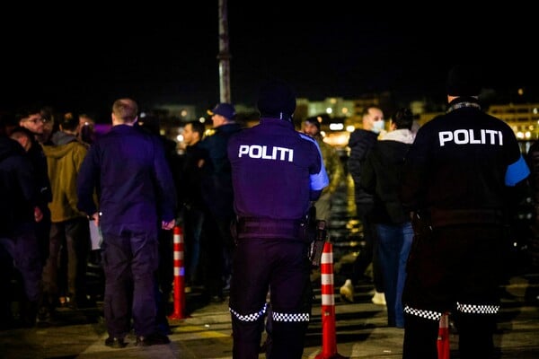 Τραγωδία στη Χίο: Σαρωτικές έρευνες για ανεύρεση επιζώντων - Στον ανακριτή σήμερα ο φερόμενος διακινητής