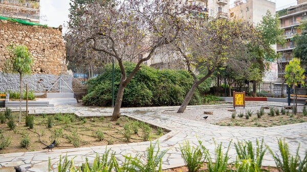 H ΔΕΗ κάνει πιο πράσινη την Αθήνα με νέο Mini Park στον Σταθμό Λαρίσης 