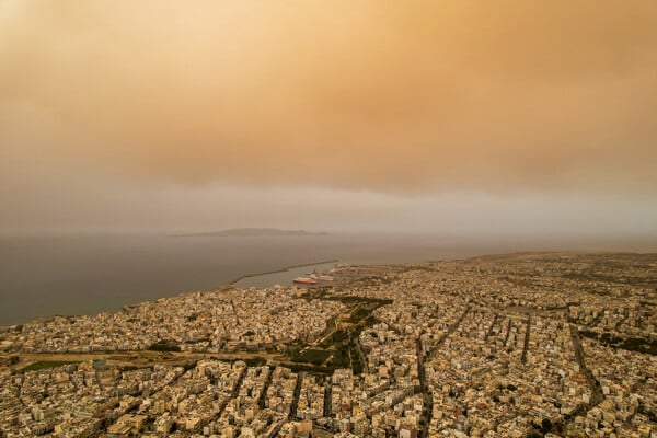 Καιρός: Υψηλές για την εποχή θερμοκρασίες και αφρικανική σκόνη σήμερα, Σάββατο