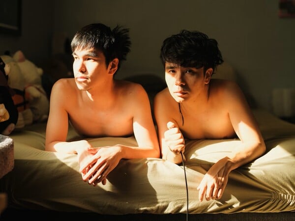 *Aν πέσω, θα ξαναβρώ το φως. Ακόμα κι αν με κάψει πάλι / από τον Πάνο Μιχαήλ