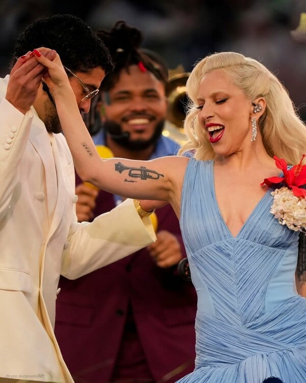 *Aν πέσω, θα ξαναβρώ το φως. Ακόμα κι αν με κάψει πάλι / από τον Πάνο Μιχαήλ