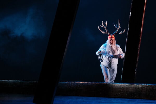 Φάλσταφ: «Όλα στον κόσμο αστείο είναι. Όλοι έχουμε εξαπατηθεί»