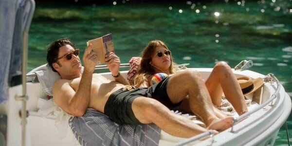 Γιατί ο Καραγάτσης πουλάει ακόμη τόσο πολύ; 