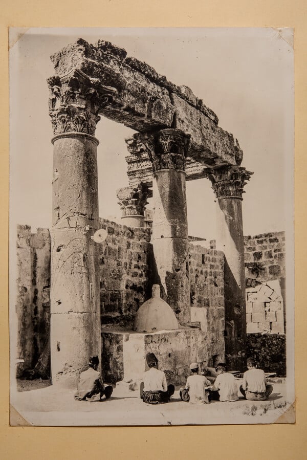 «Αναζητώντας την Ανατολή» μεταξύ πραγματικότητας και μύθων, παρελθόντος και παρόντος