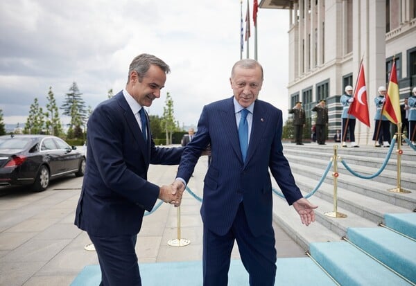 ΜΗΤΣΟΤΑΚΗΣ ΕΡΝΤΟΓΑΝ ΣΥΝΑΝΤΗΣΗ ΕΦΤΑΣΕ ΠΡΩΘΥΠΟΥΡΓΟΣ