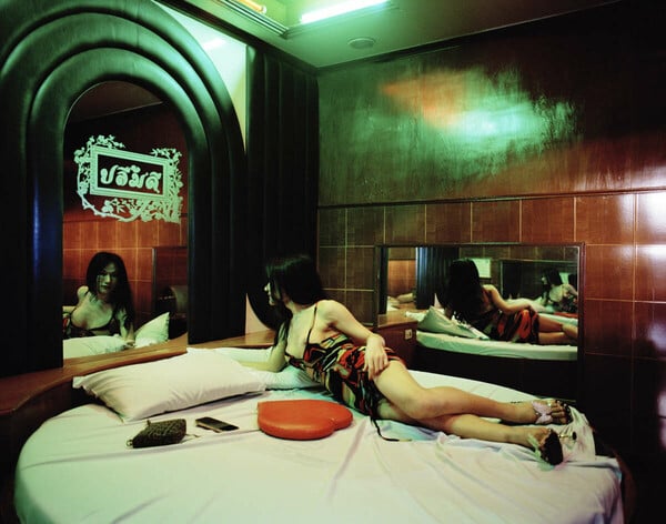 «Sex Now»: 400 αντικείμενα αφηγούνται τι σημαίνει σεξουαλικότητα σήμερα