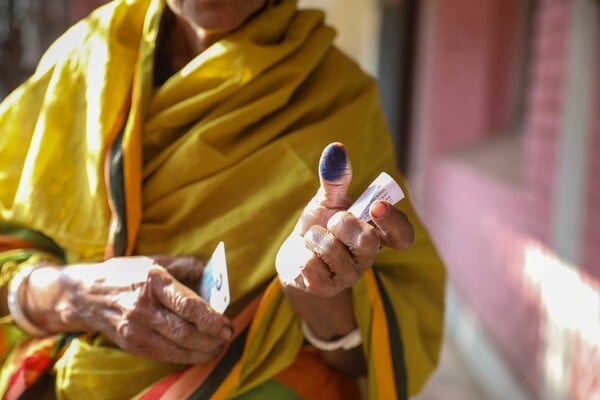 ΜΠΑΝΓΚΛΑΝΤΕΣ ΕΚΛΟΓΕΣ 