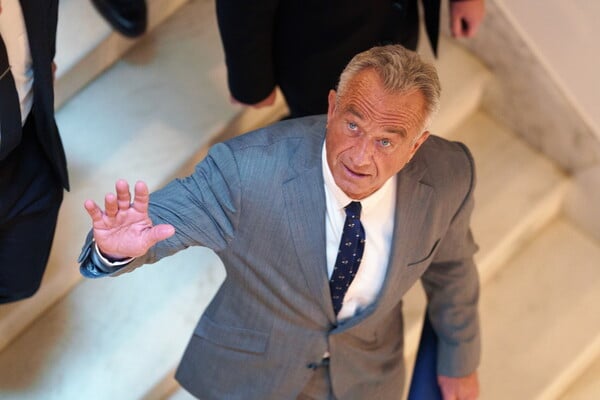 ΡΟΜΠΕΡΤ ΚΕΝΕΝΤΙ ΤΖΟΥΝΙΟΡ ΚΟΚΑΪΝΗ 