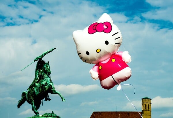 HELLO KITTY ΣΧΕΔΙΑΣΤΡΙΑ ΙΑΠΩΝΙΑ