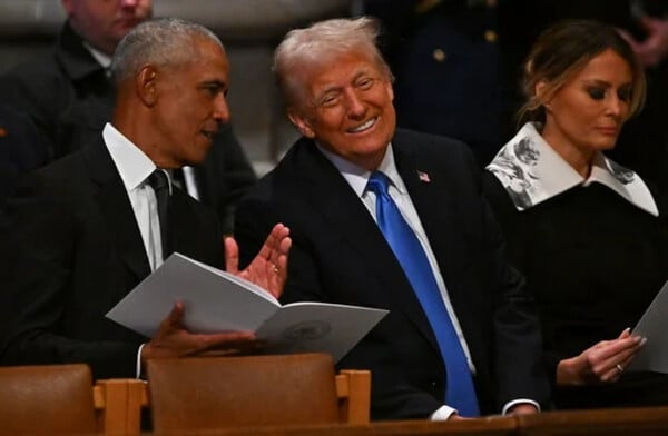 Μπαράκ Ομπάμα: «Δεν φαίνεται να υπάρχει καμία ντροπή» - Η απάντηση για το ρατσιστικό βίντεο του Τραμπ