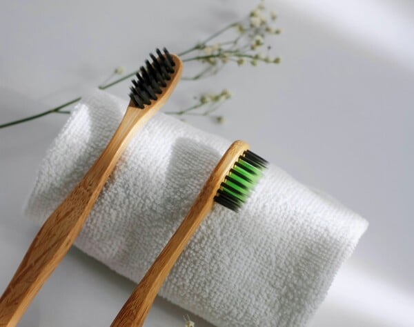 ΣΤΟΜΑΤΙΚΗ ΥΓΙΕΙΝΗ ΔΟΝΤΙΑ ΑΝΟΙΑ 