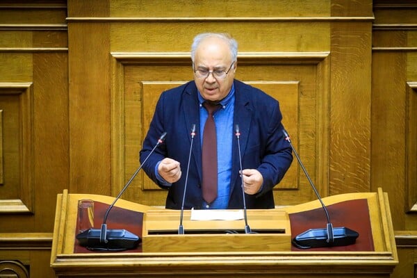 ΠΑΣΟΚ ΔΙΑΓΡΑΦΗ ΠΑΡΑΣΚΕΥΑΙΔΗΣ