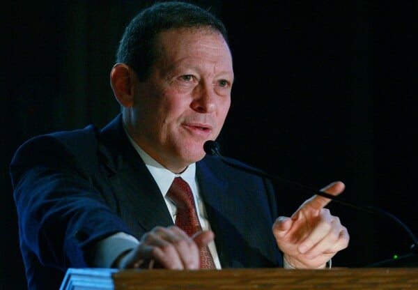 ΕΠΣΤΑΙΝ ΑΡΧΕΙΑ ΠΑΡΑΙΤΗΣΗ ΠΡΟΕΔΡΟΣ ΞΕΝΟΔΟΧΕΙΑ HYATT