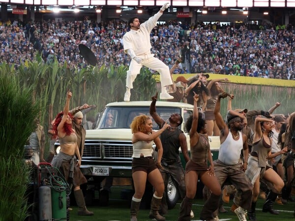 BAD BUNNY SUPER BOWL